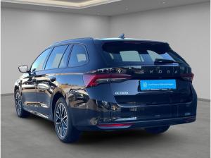 Skoda Octavia Combi Selection Tour 2.0 TDI Matrix Pano 360°Kamera AHK