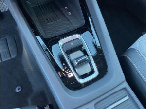 Skoda Octavia Combi Selection Tour 2.0 TDI Matrix Pano 360°Kamera AHK
