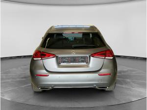 Mercedes-Benz A 200 Progressive inkl. Haustürlieferung
