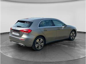 Mercedes-Benz A 200 Progressive inkl. Haustürlieferung
