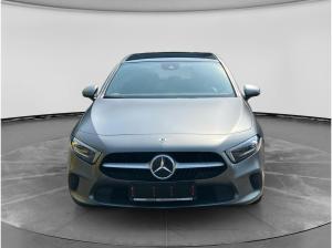 Mercedes-Benz A 200 Progressive inkl. Haustürlieferung