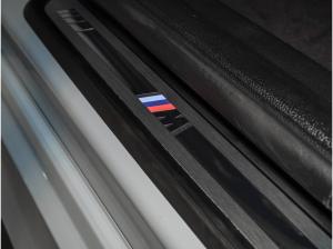 BMW 320 320d M Sport HUD PANO ACC AHK 360°KAM RFK NAVI