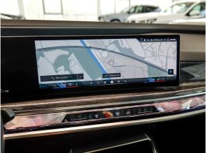 BMW 760 M760e xDrive Executive DAProf PAProf Massage