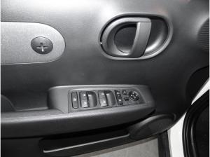 Hyundai INSTER (AX1)