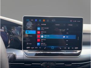 Volkswagen Golf VIII 1.5 eTSI Goal DSG AHK Navi LED+ ACC