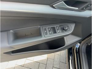 Volkswagen Golf VIII 1.5 eTSI Goal DSG AHK Navi LED+ ACC