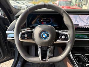 BMW i7 xDrive60 M Sportpaket //B&W Panorama HUD 360*Kamera