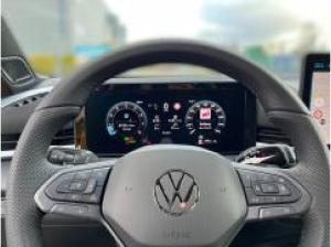 Volkswagen T-Roc R-Line 1.5 eTSI DSG AHK PANO 360°-Kamera