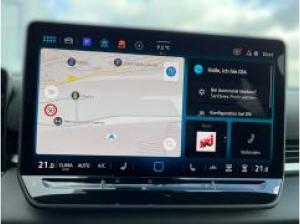 Volkswagen T-Roc R-Line 1.5 eTSI DSG AHK PANO 360°-Kamera