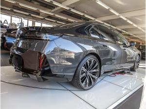 BMW i7 M70 xDrive MSport +Two-Tone + Pano + B/W + 22