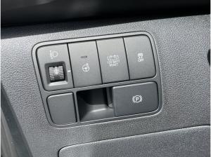 Hyundai STARIA 1.6T-GDI HYBRID SIGNATURE/LED