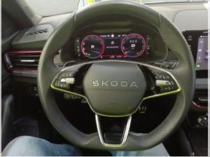Skoda Kamiq Monte Carlo 1,5l TSI DSG *RFK SHZ AHK NAV*