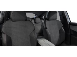 Peugeot 3008 Allure HYBRID 145 DSC6