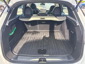 LYNK & Co 01 PHEV More - ALLE FARBEN P