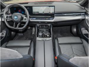 BMW 550 550e xDrive Touring M Sport + AHK+Pano+Bowers&Wilkins+Aktivsitze belüftet+Memory+LHZ+KZG+Autobahnass