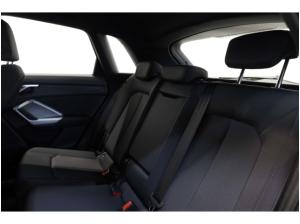 Audi Q3 40 TFSI quattro S line NAV/ACC/RFK/AHK-Vorb.