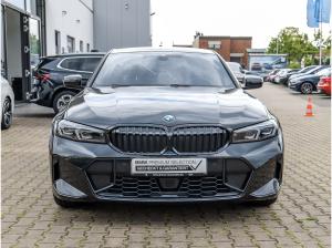BMW 330 330i xDrive M Sport Pro AHK ACC PA Plus DA HuD