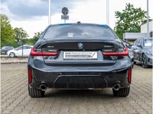 BMW 330 330i xDrive M Sport Pro AHK ACC PA Plus DA HuD