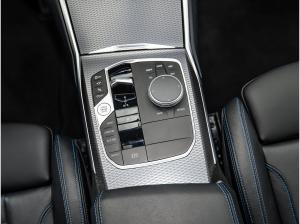 BMW 330 330i xDrive M Sport Pro AHK ACC PA Plus DA HuD