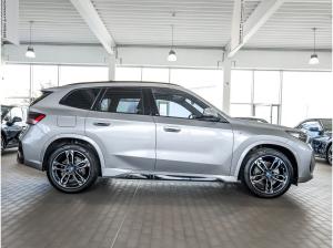 BMW iX1 eDrive20 MSport AHK Pano HeadUp ACC 19 LM