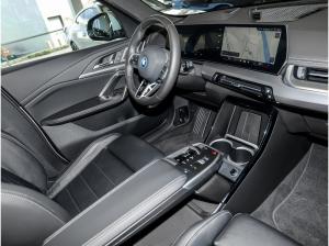 BMW iX1 eDrive20 MSport AHK Pano HeadUp ACC 19 LM
