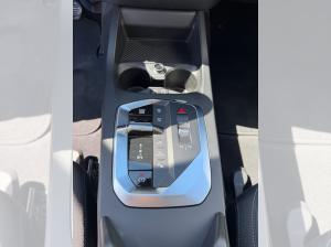 BMW 120 HK SOUND+AHK+LR HZ+ACC+KAMERA+LM17