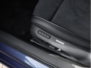 Volkswagen Passat Variant 1.5 eTSi DSG Business Navi elektr.Heckklappe R-Kamera 17Zoll SideAssist