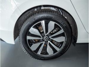 Volkswagen Golf VIII 2.0 TDI DSG Goal Navi AHK Kamera LED