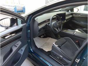Volkswagen ID.7 Pro /AHK /BLACK STYLE /PLUS-PAKETE