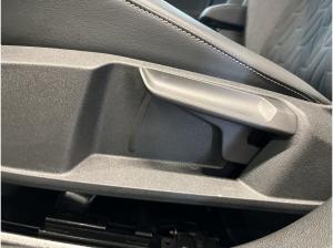 Volkswagen Golf VIII GOAL 2.0 TDI DSG ACC AHK AUT Kam. LED