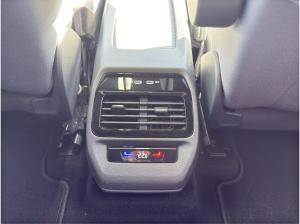 Volkswagen ID.4 Pro Performance*WÄRMEPUMPE*IQ.LIGHT*AHK*KAMERA*PDC*SHZ