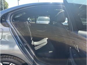 BMW 330 e xDrive M Sport //HeadUp Stop&Go Schiebedach 19 LM
