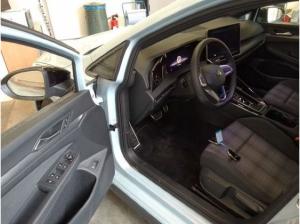 Volkswagen Golf GTE AHK/Matrix/DCC/Nav/360/ACC/IDA/18"/SHZ