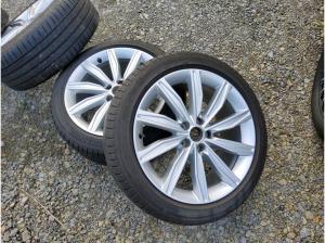 Audi A6 Avant 2.0 S-Tronic 40 TDI design PANO, SZHG, LED