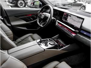 BMW 550 550e xDrive M SPORT+B&W+HuD+DA PROF+360°