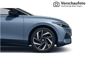Volkswagen ID.7 Tourer Pro *82kWh*AHK*DCC*IQ.Light*