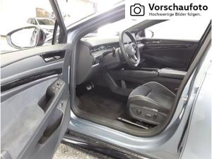Volkswagen ID.7 Tourer Pro S *91kWh*DCC*AHK*Wärmep.*