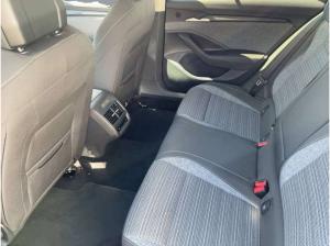 Skoda Superb Combi 1.5 TSI IV 150 KW SELECTION*AHK*HeadUp*ACC*Familie