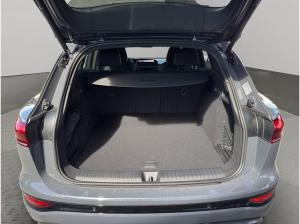 Audi Q6 e-tron SUV performance