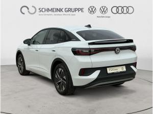 Volkswagen ID.5 Pro 79 kWh Keyless AHK Allwetterreifen Navi Kamera ACC