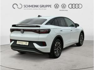 Volkswagen ID.5 Pro 79 kWh Keyless AHK Allwetterreifen Navi Kamera ACC