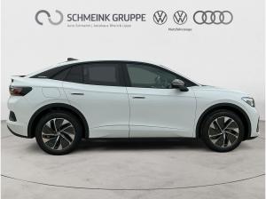 Volkswagen ID.5 Pro 79 kWh Keyless AHK Allwetterreifen Navi Kamera ACC