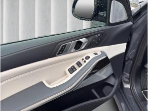 BMW X7 xDrive40d VOLL 147T€