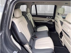 BMW X7 xDrive40d VOLL 147T€