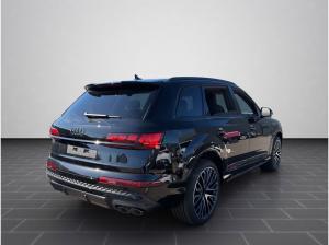 Audi SQ7 7 Sitze. 507 PS. Völlig unnötig. - Nur Sonderabnehmer