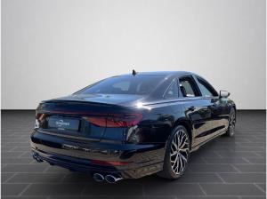 Audi S8 Der Wolf trägt Anzug - Nur für Sonderabnehmer