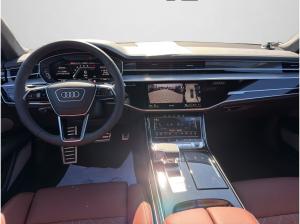 Audi S8 Der Wolf trägt Anzug - Nur für Sonderabnehmer