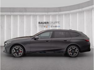 BMW 550 e xDrive Touring