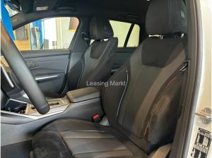 BMW 320 320d Touring Automatik Navi Tempom.aktiv Bluetooth PDC MP3 Schn.