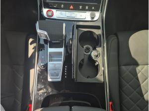 Audi S8 (4NC)